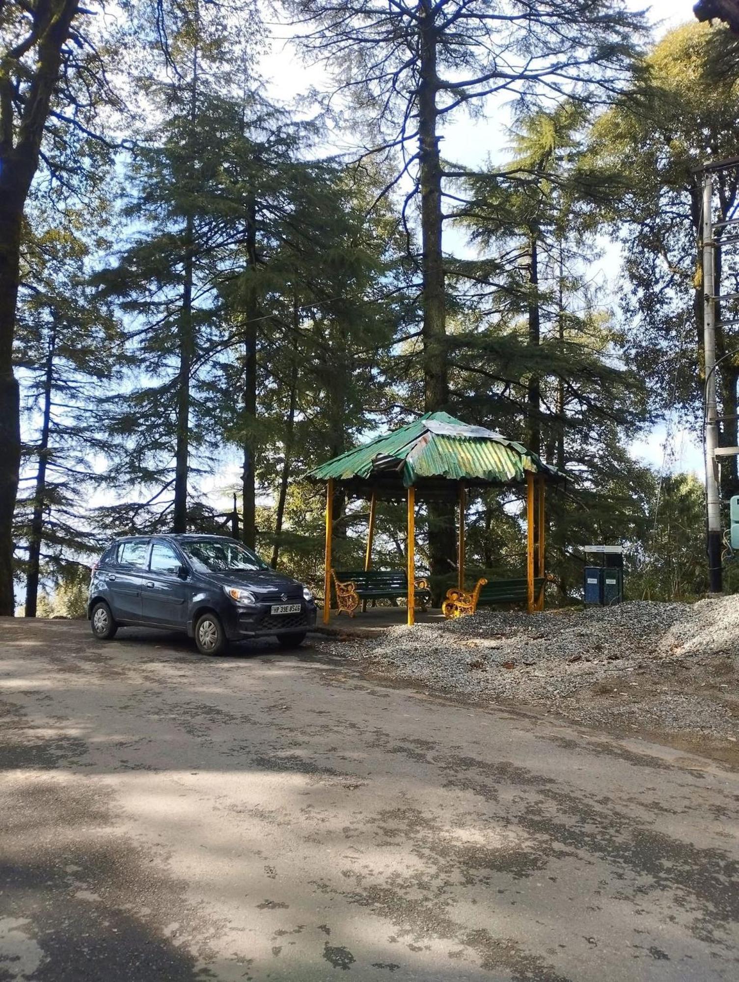 Aditya Homestay ダルハウジ エクステリア 写真