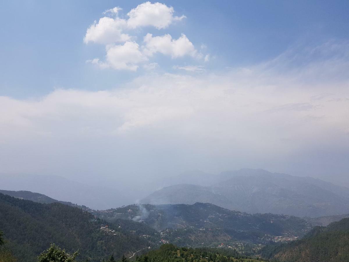 Aditya Homestay ダルハウジ エクステリア 写真